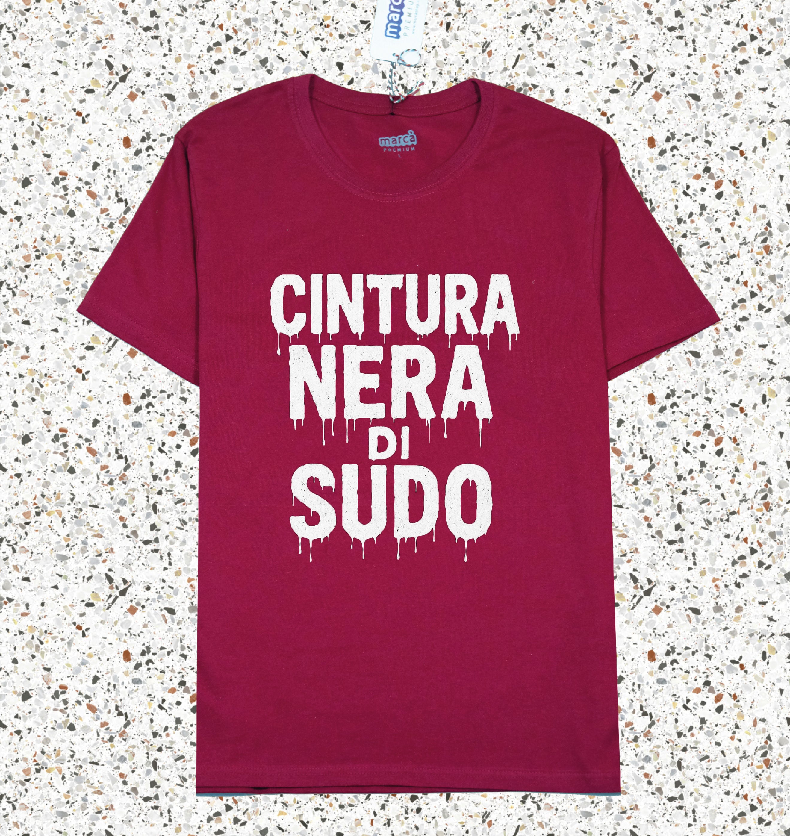T-Shirt Bordeaux Premium Cintura Nera di Sudo